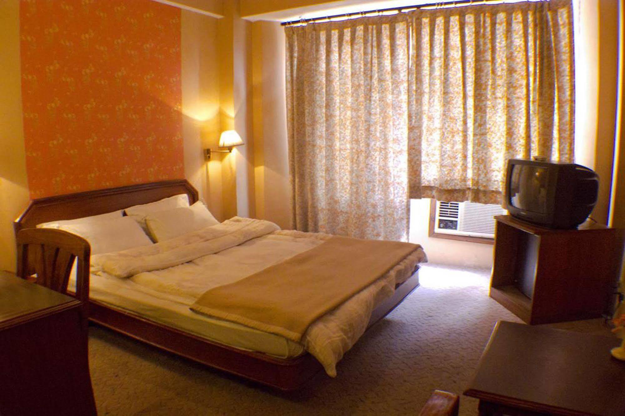 Hotel Lion Kathmandu Exterior photo